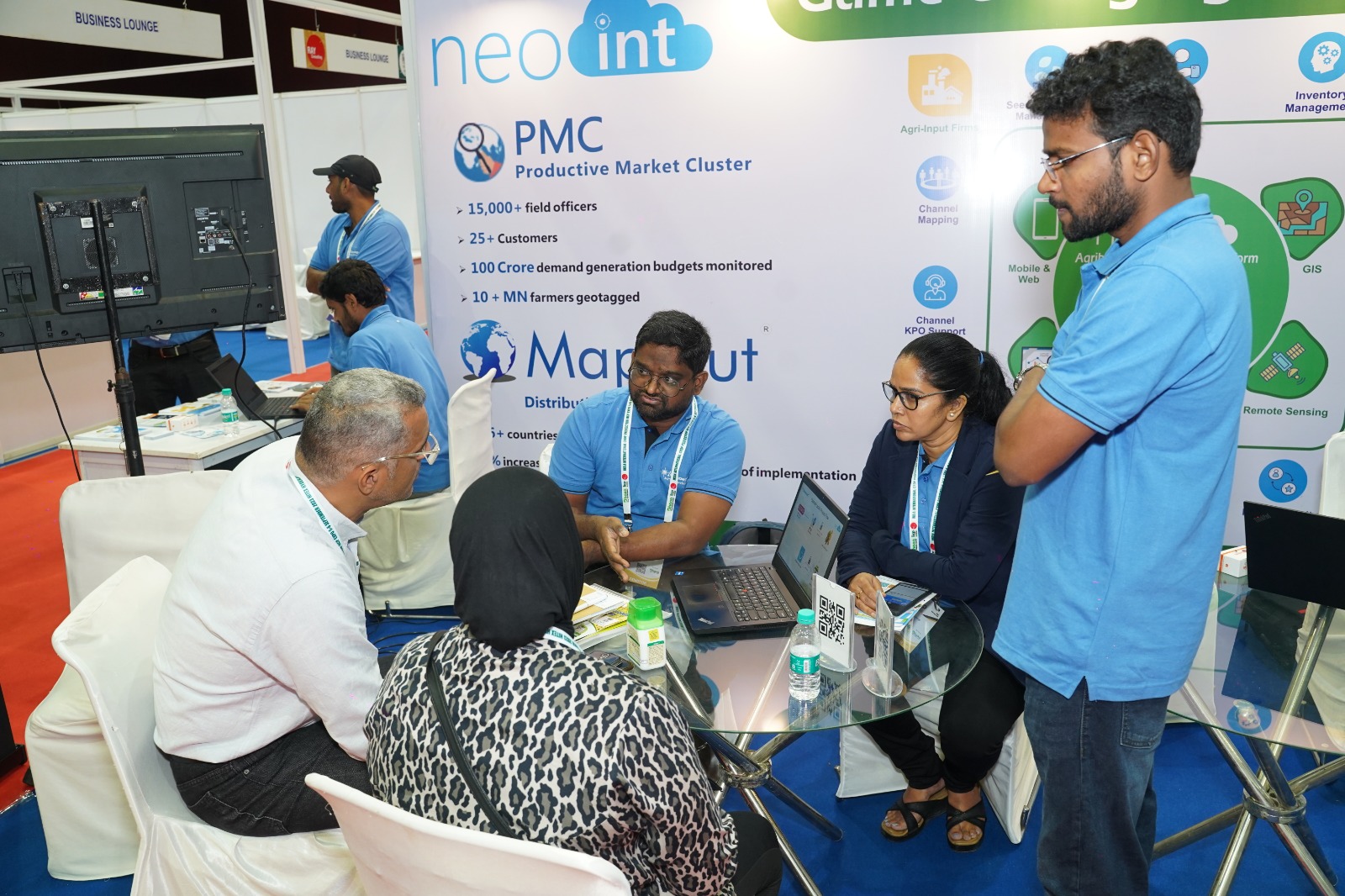 B2B Trading Tables - Business Meetings